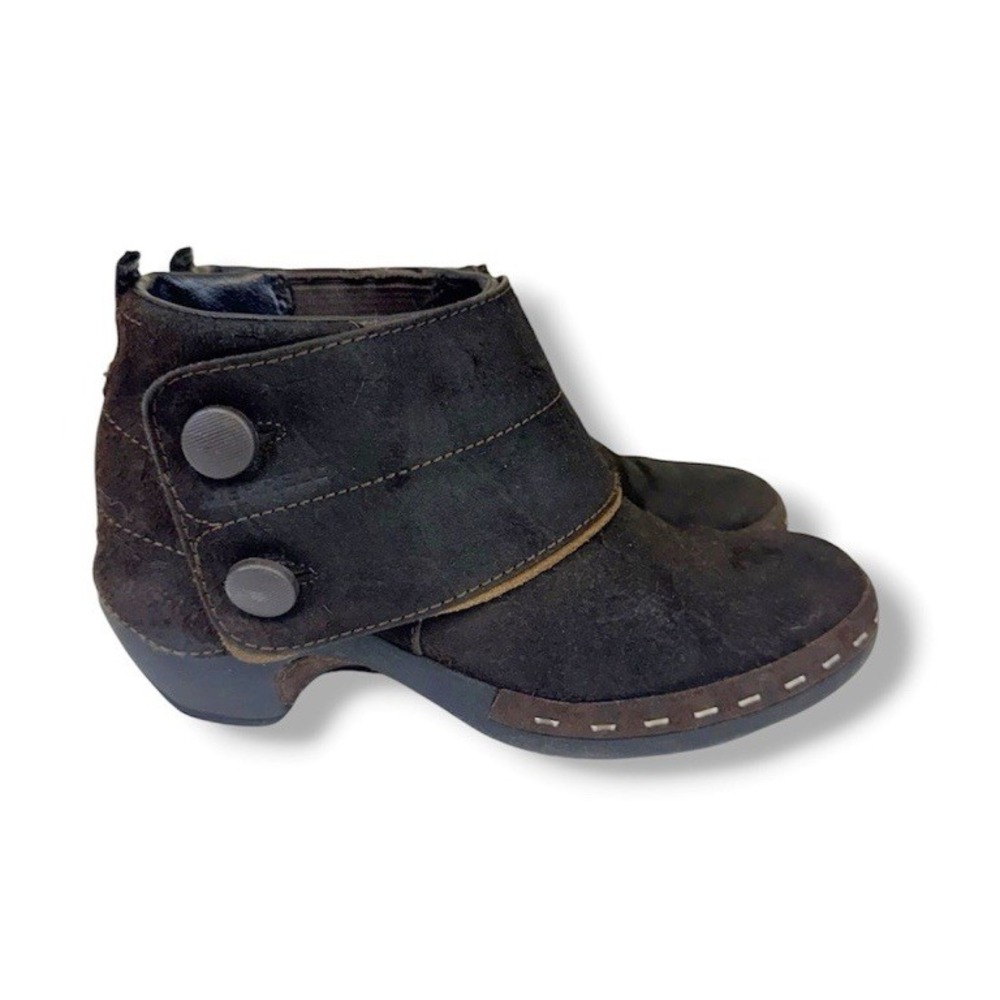 Merrell Luxe Button Suede Ankle Booties Dark Brown Women's Size 7.5 Moto Winter